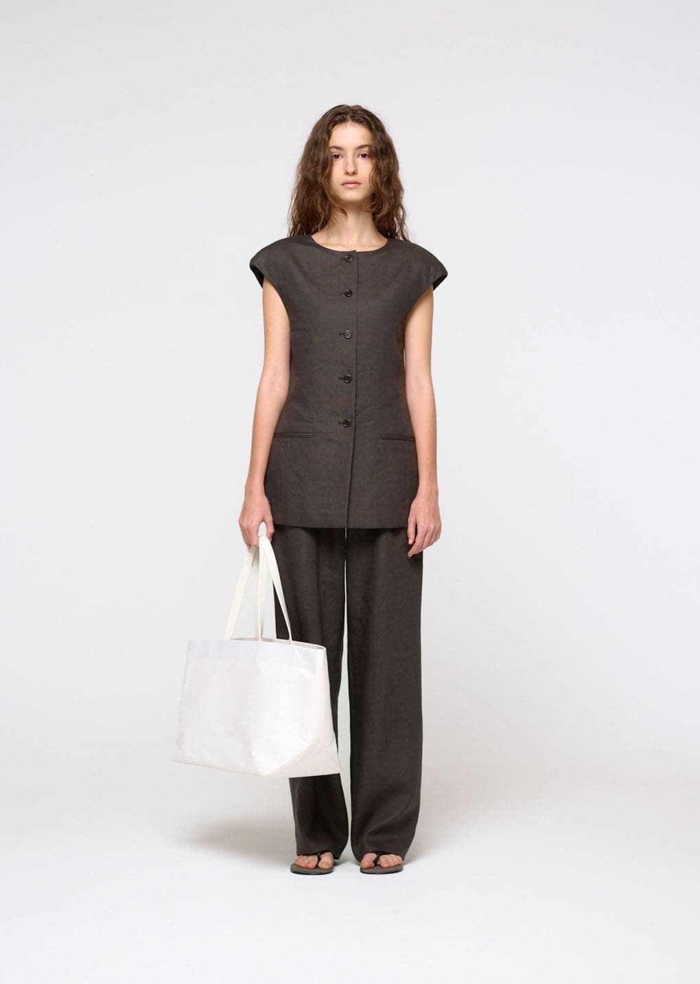 Linen Curved Vest, Khaki Grey — vue 2