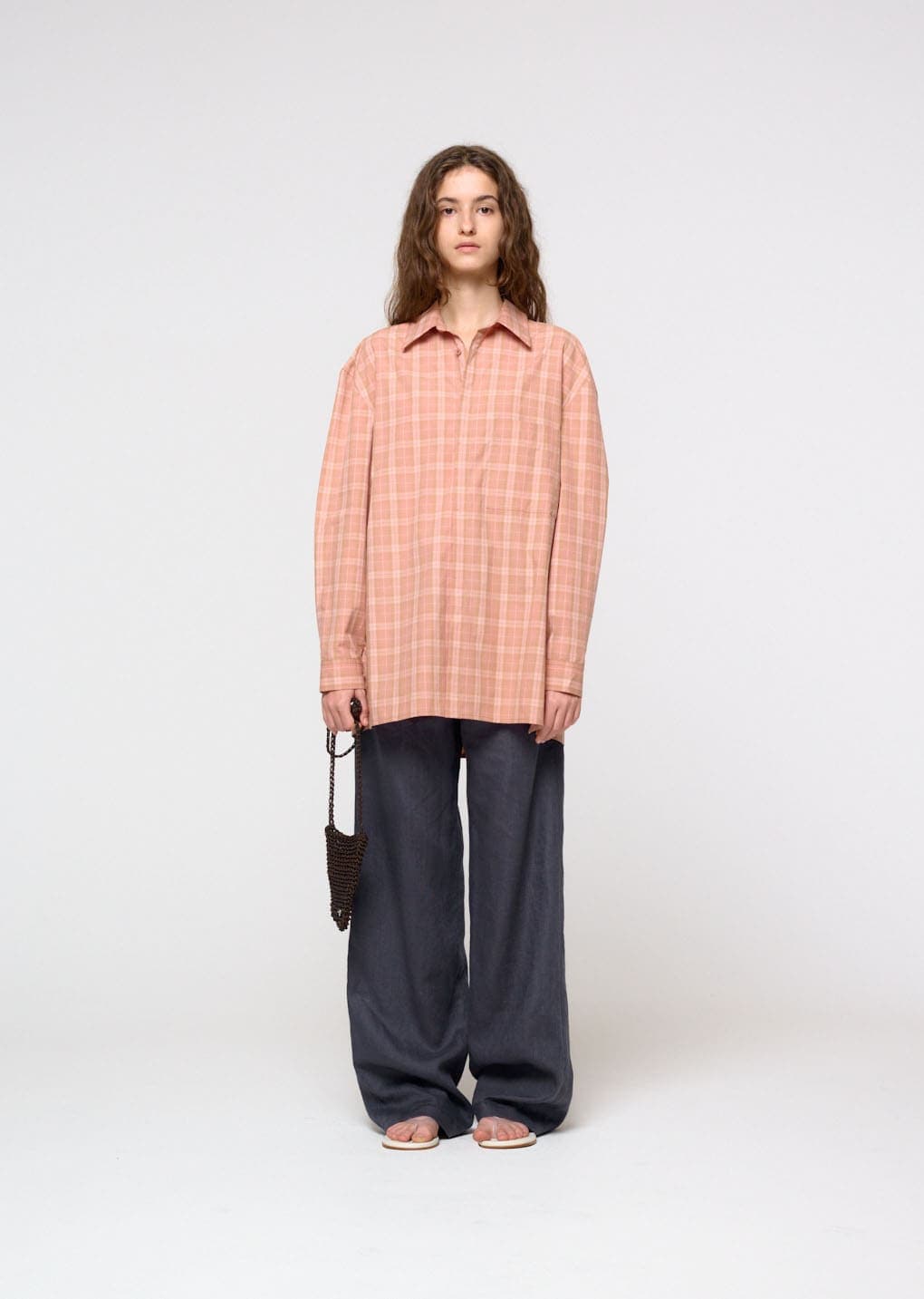 [Online Exclusive] Oversized Pocket Check Shirt, Salmon — vue 5