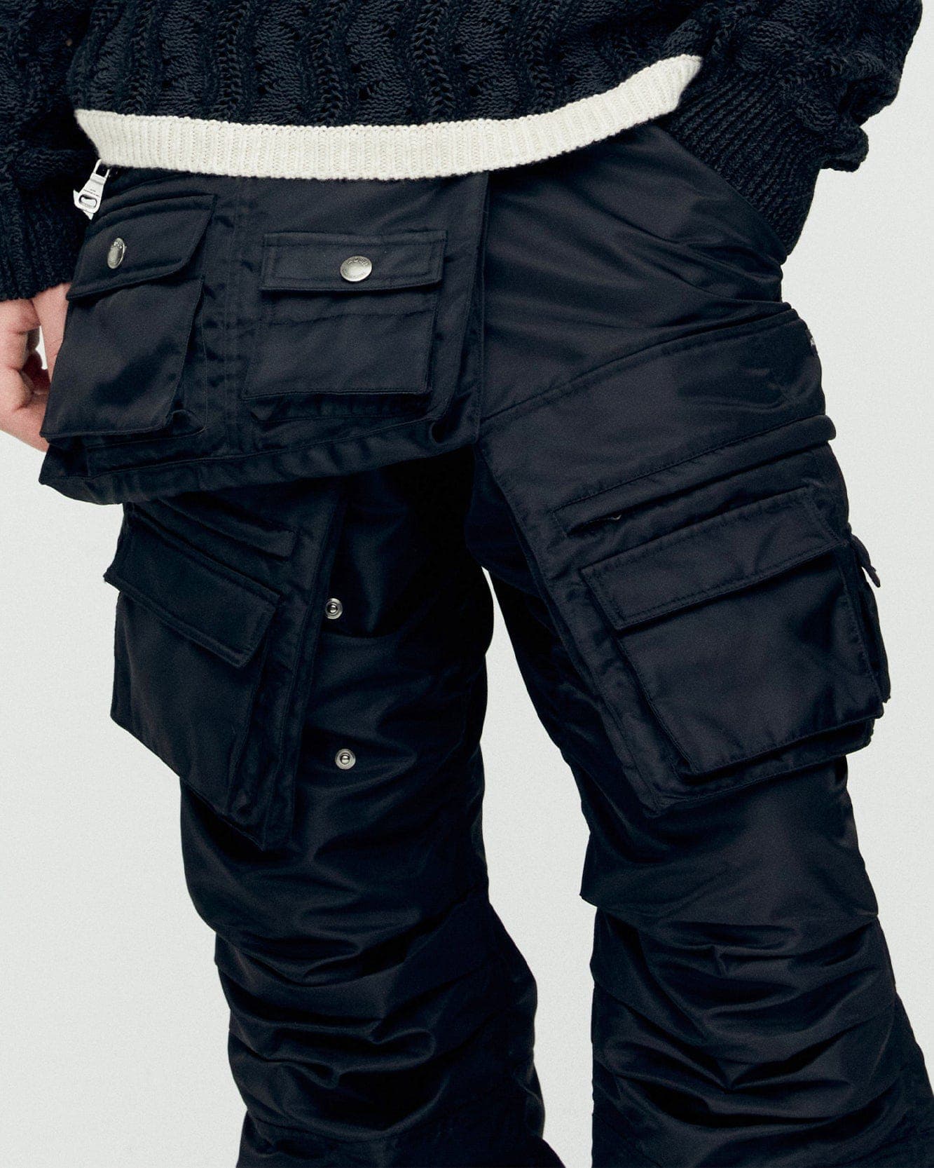 Pocket Bag Cargo Pants (Black) — vue 6