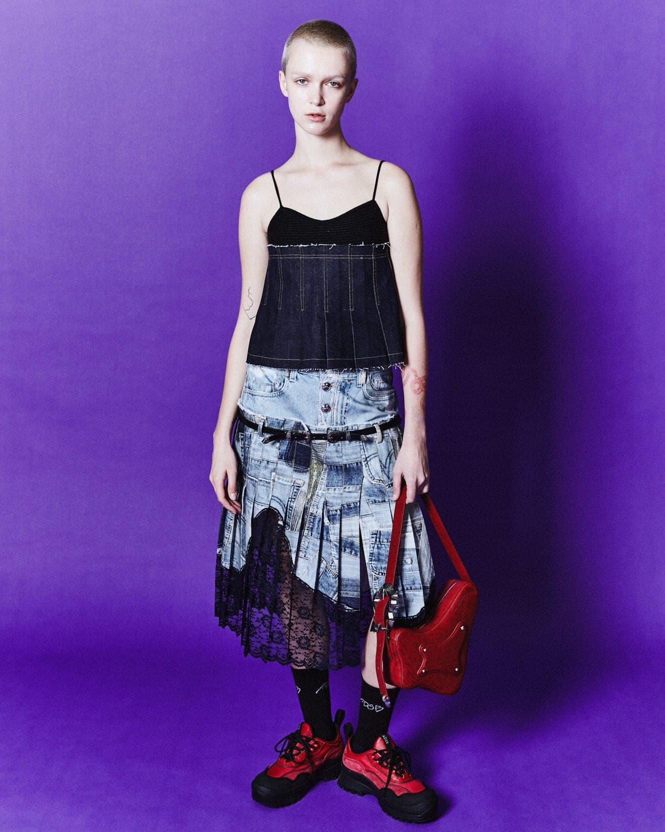 Kina Pleats Denim Sleeveless Knit Top (Black Indigo) — vue 10