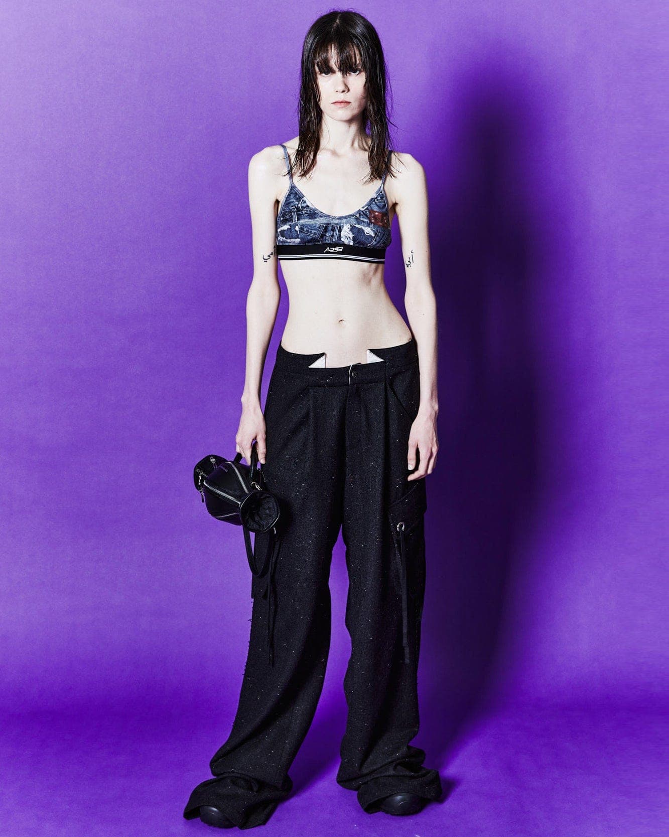 Denim Printed Bra-Top (Black) — vue 4