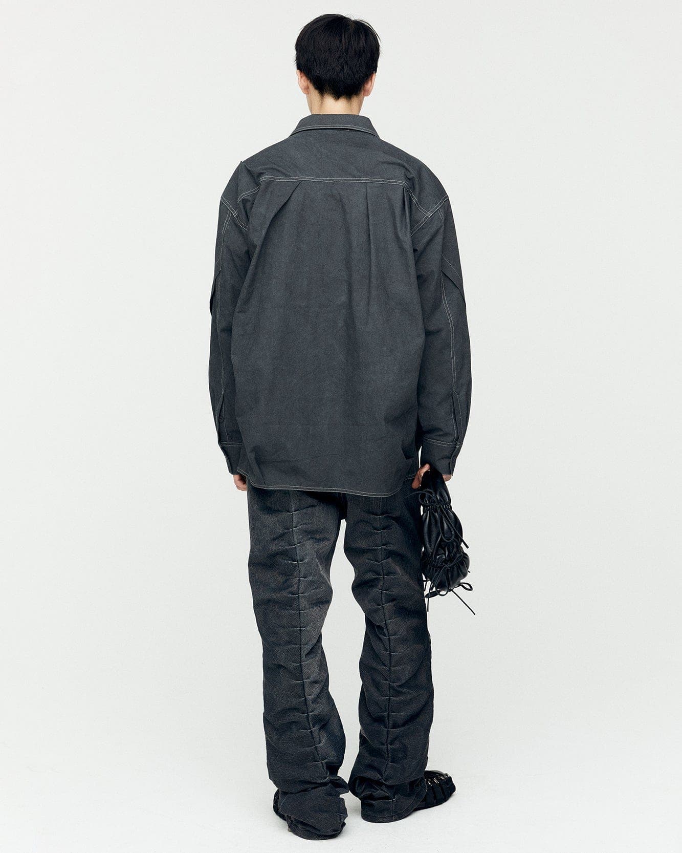 Rivoli Washed Tuck Pants (Washed Black) — vue 4