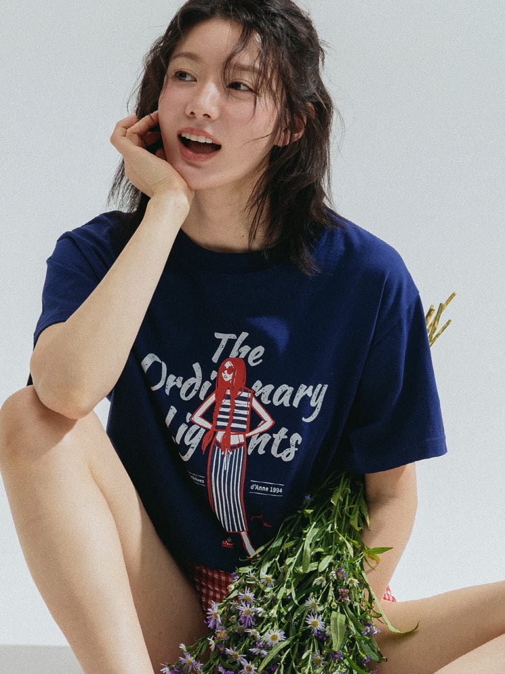Ordinary Girl Tee (Navy) — vue 5