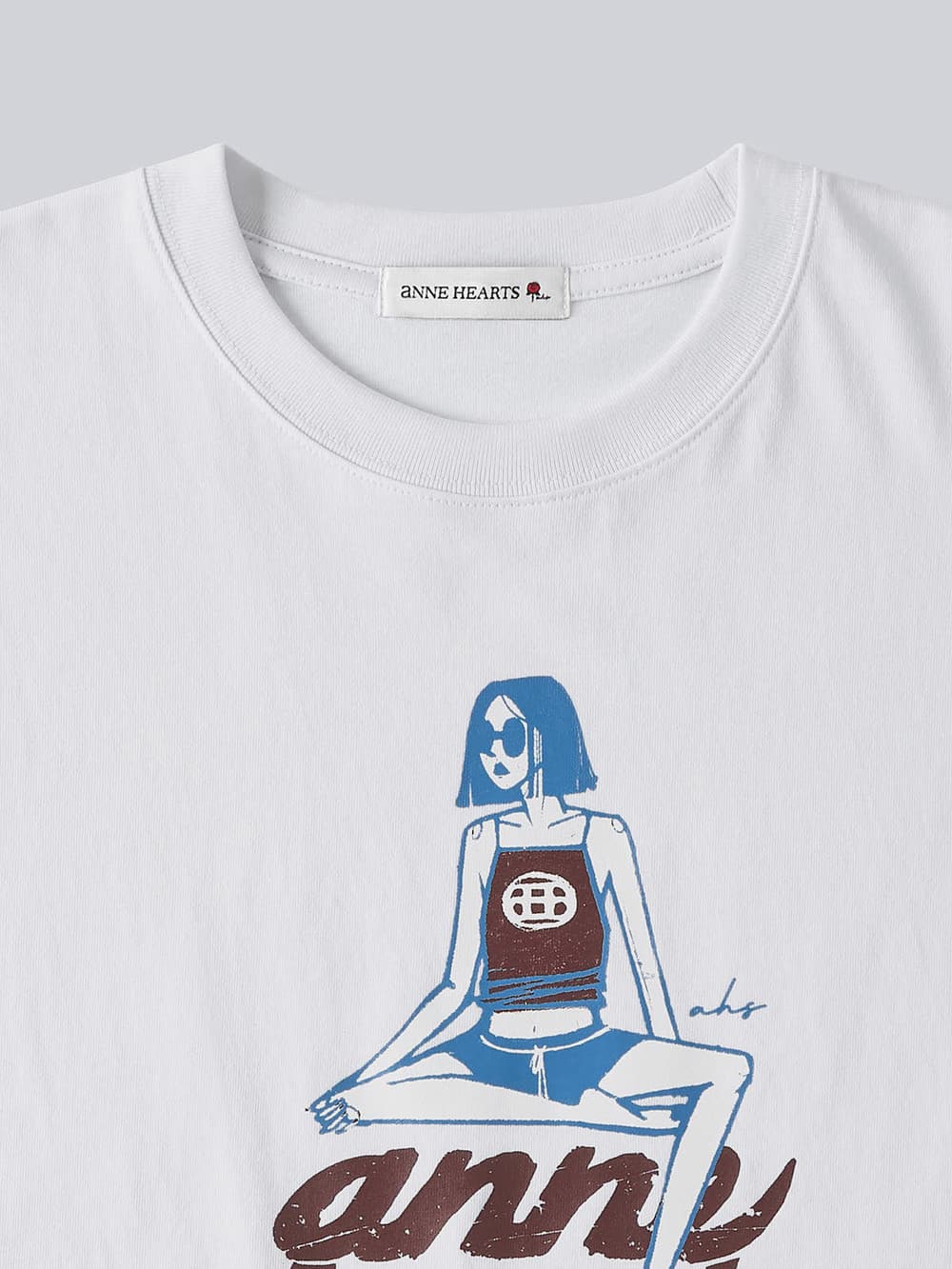 Sitting Girl Tee (White) — vue 10