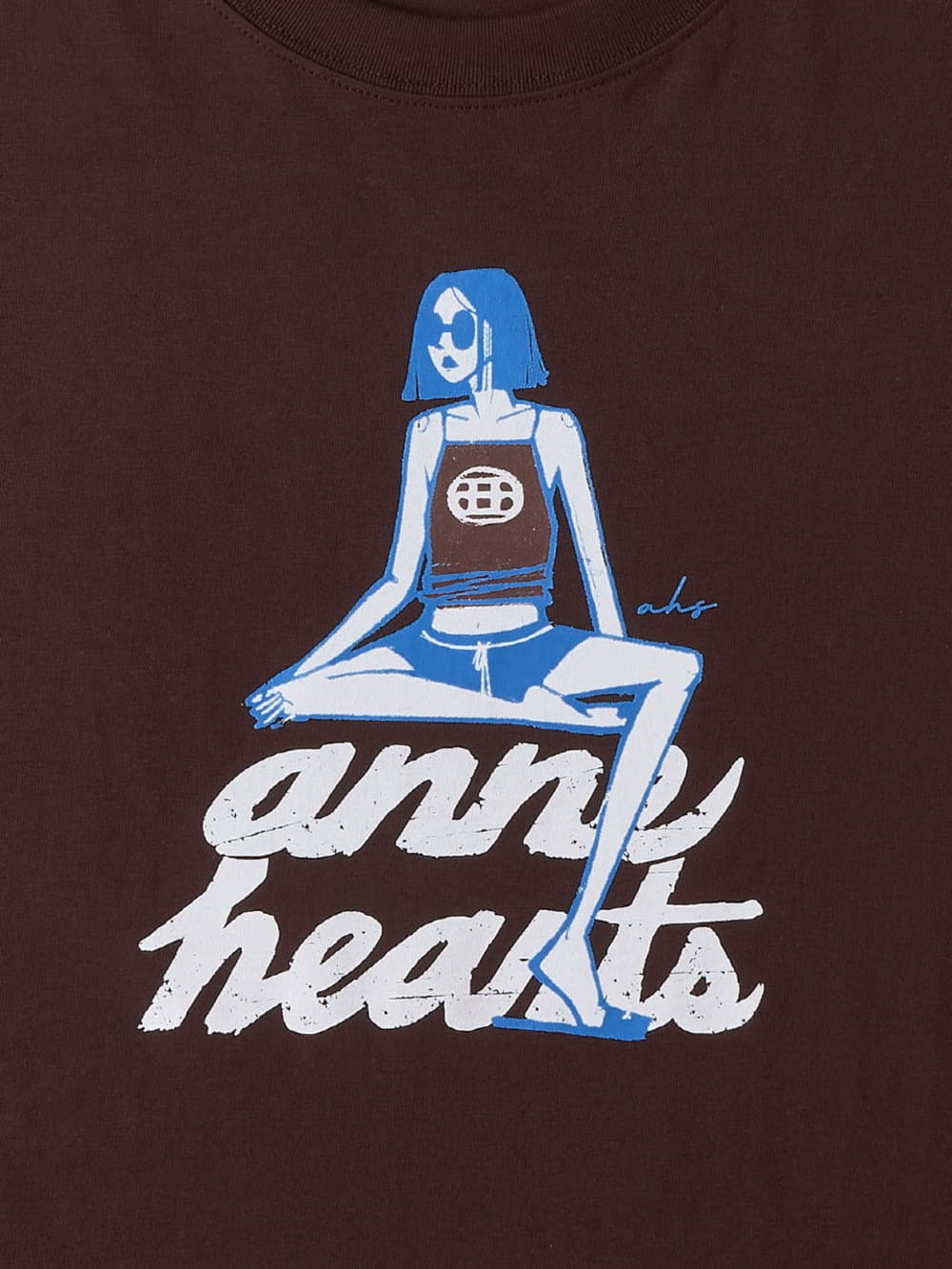 Sitting Girl Tee (Brown) — vue 9