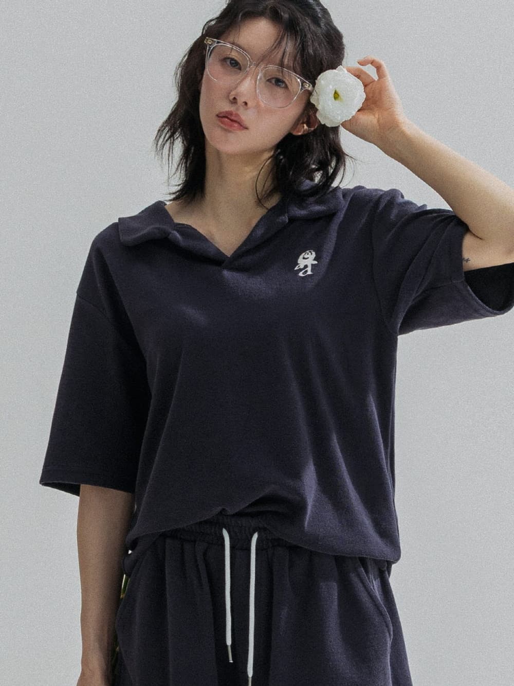 Relaxed Collar Terry Tee (Navy) — vue 5