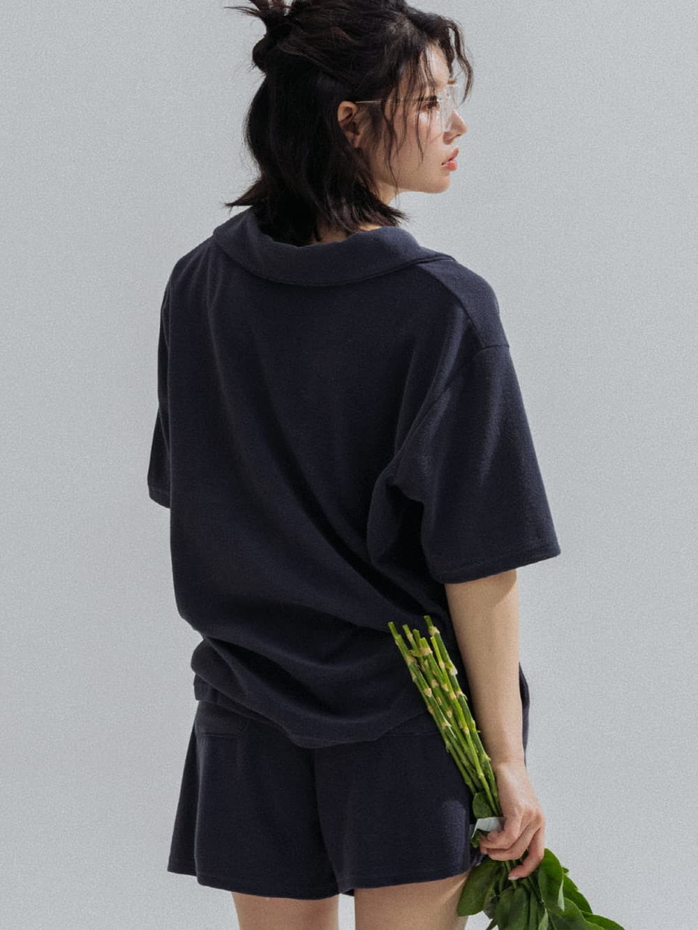 Relaxed Collar Terry Tee (Navy) — vue 6