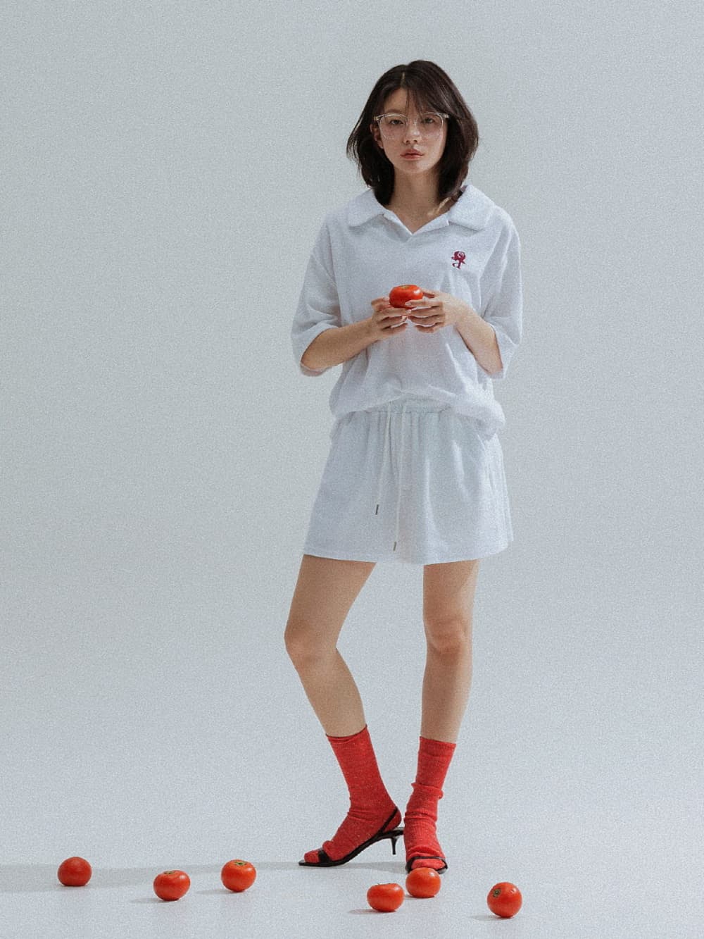 Relaxed Terry Shorts (White) — vue 7