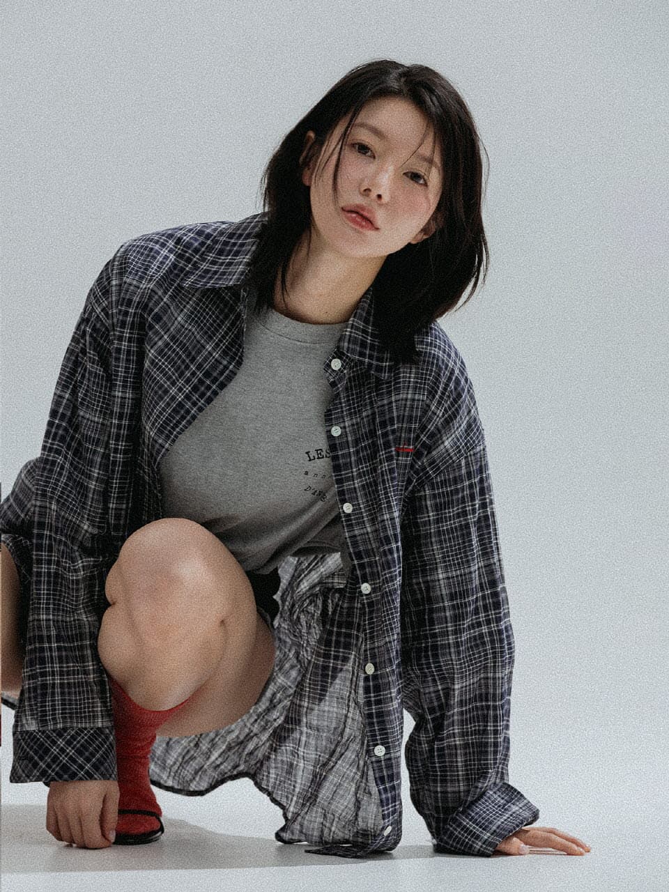 Ombre Check Sheer Shirt (Navy) — vue 4