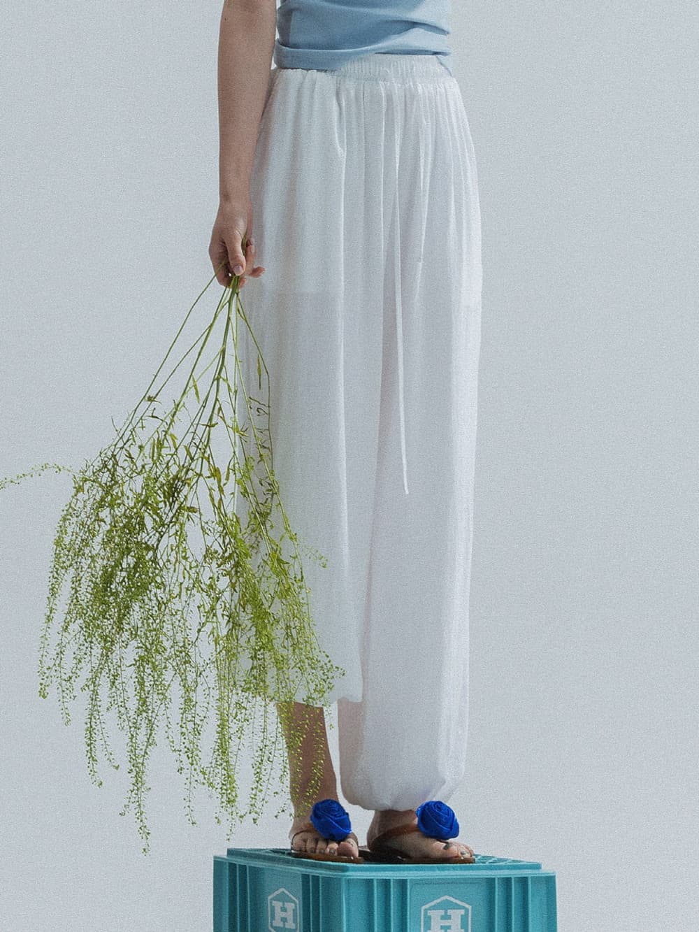 Fluid Lounge Pants (Ivory) — vue 6