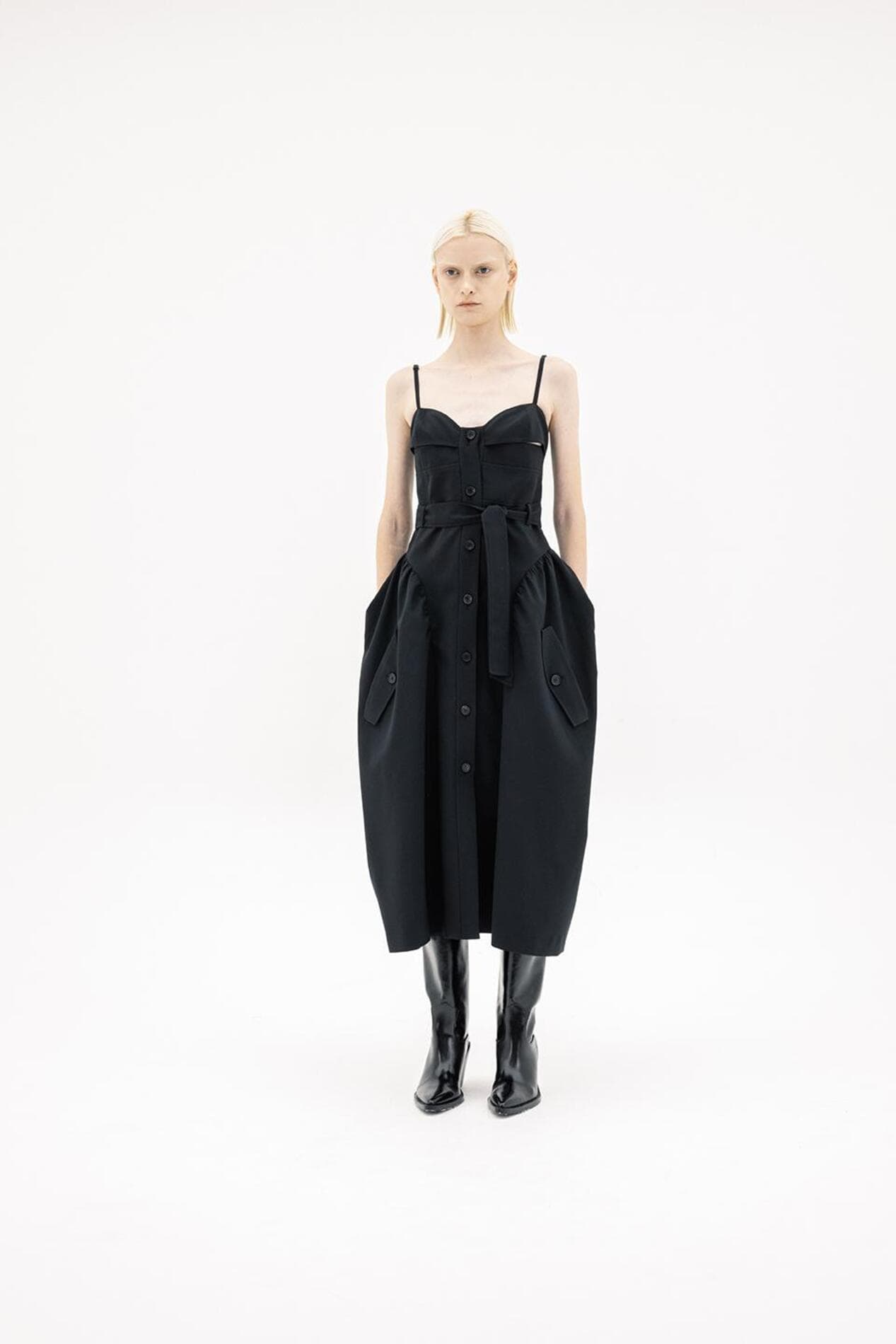 Decon Bra Top Dress — vue 3
