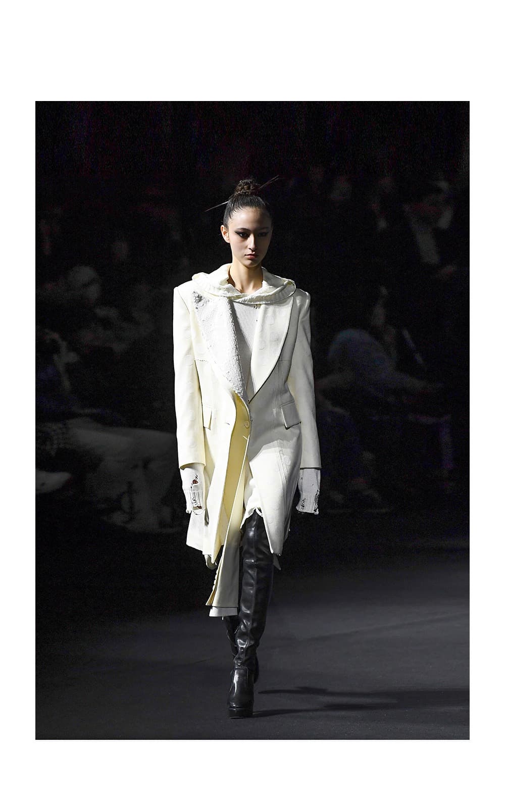 Ivory Dot Wool Tailored Half Coat