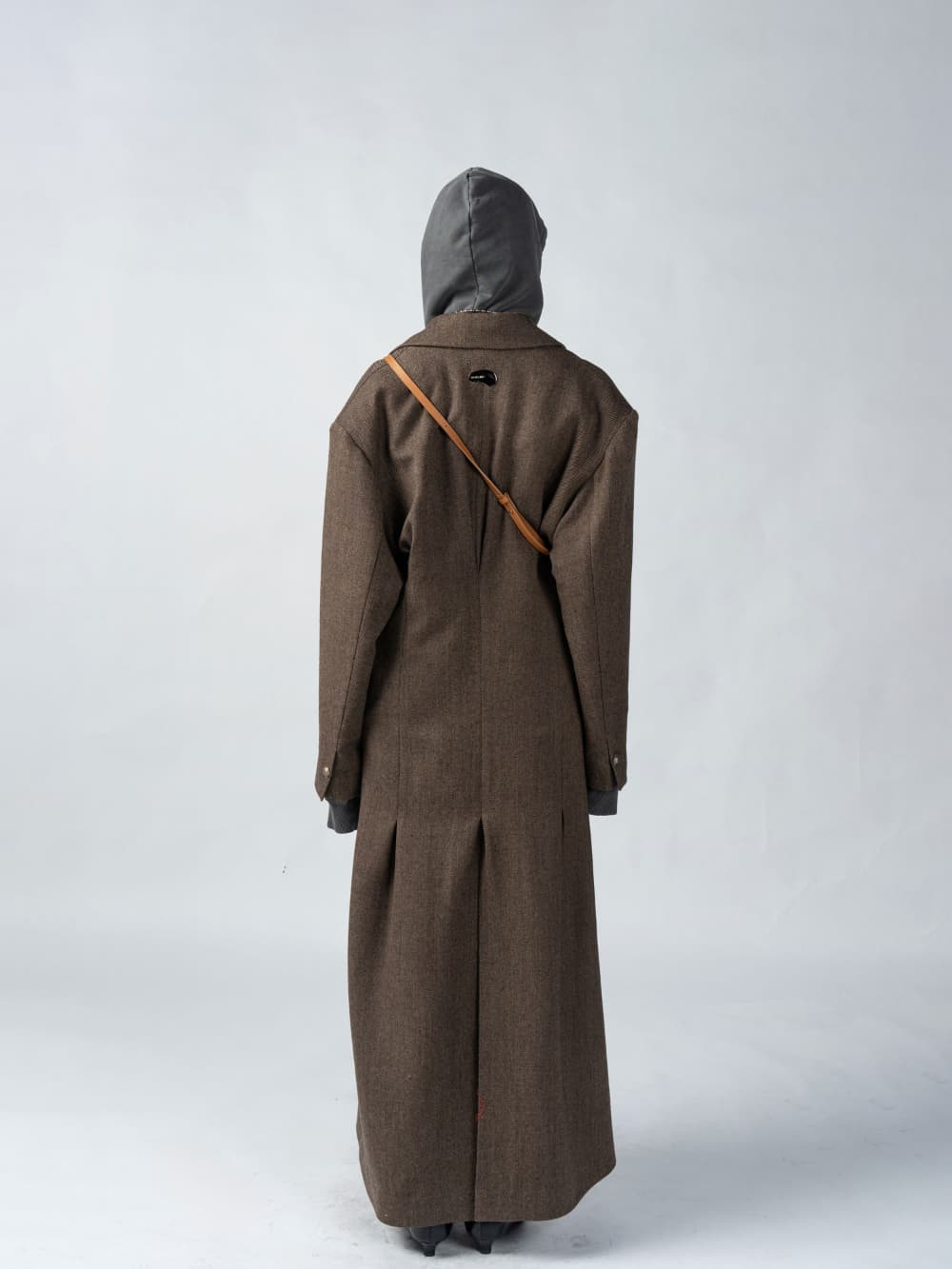 Brown Twill Tuck Maxi Coat — vue 7