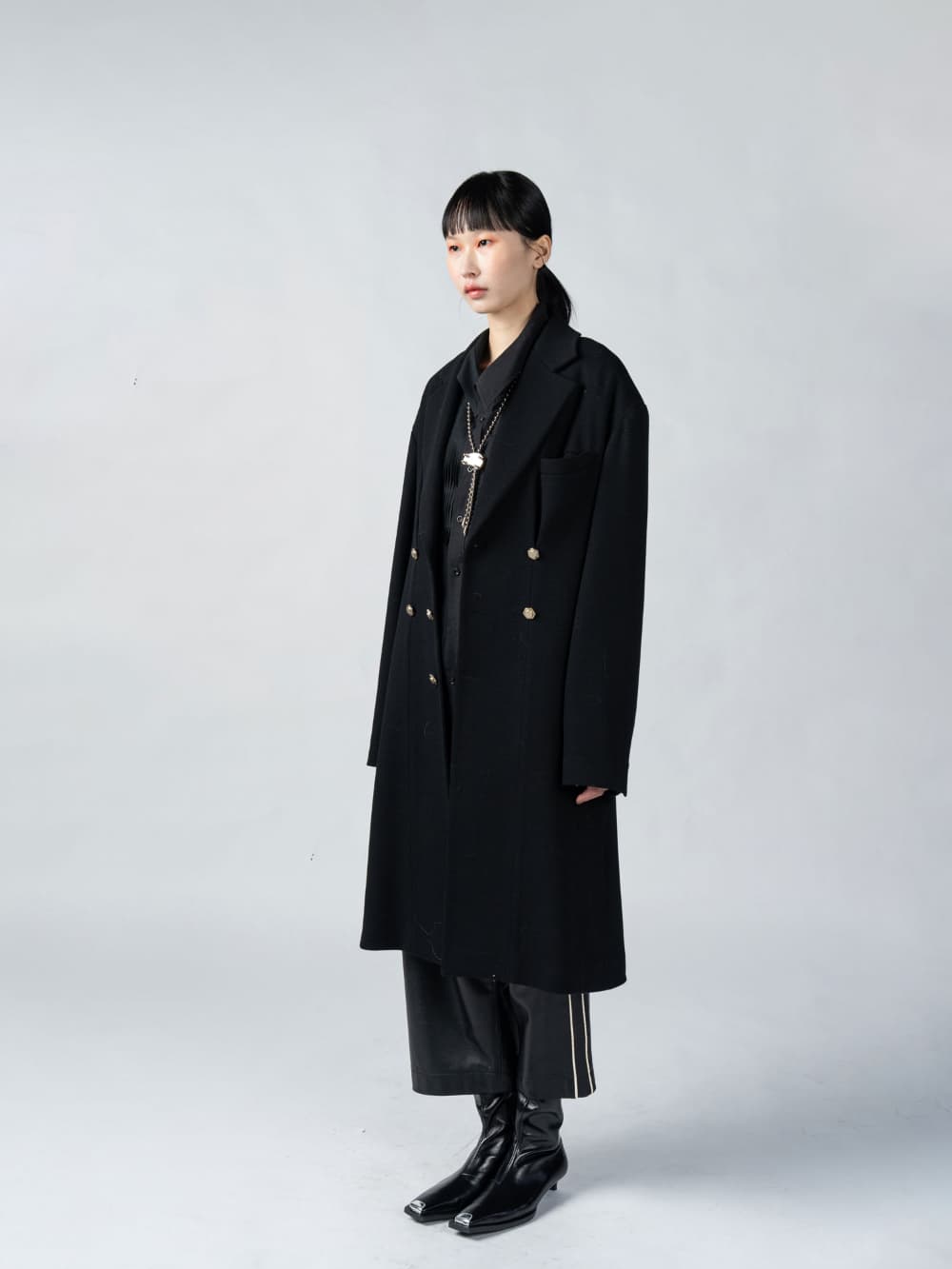 Black Jacquard Tuck Tailored Coat — vue 6