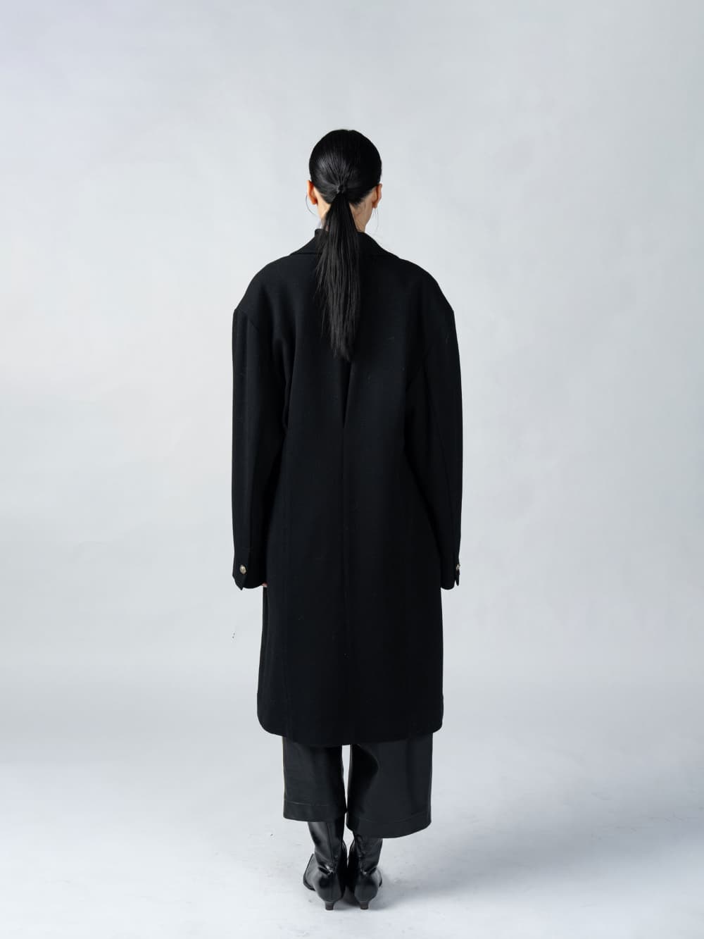 Black Jacquard Tuck Tailored Coat — vue 7