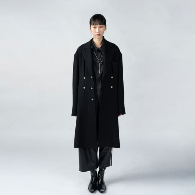 Black Jacquard Tuck Tailored Coat — vue 1