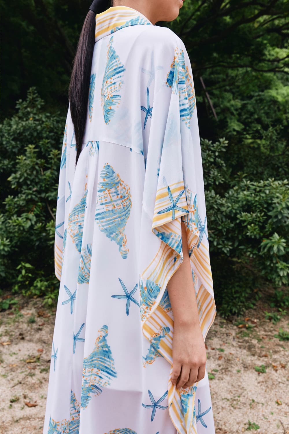 Conch Artwork Poncho
