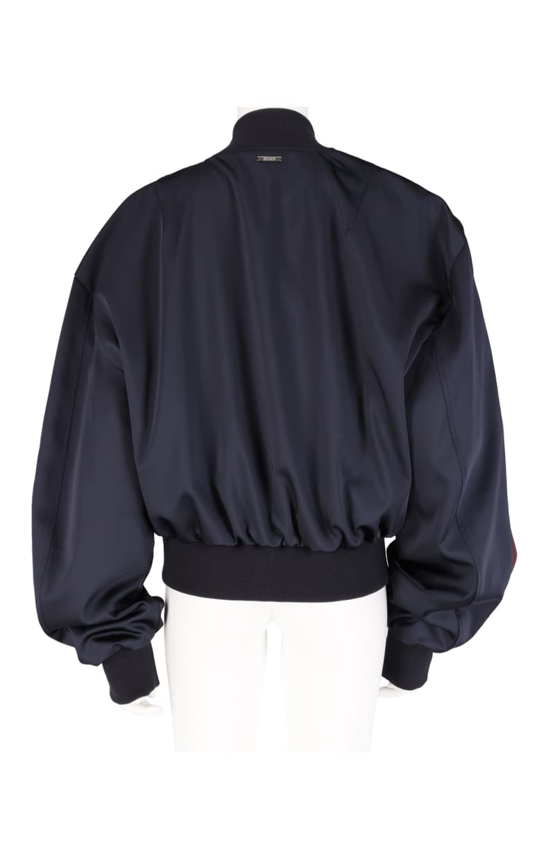 Two Tone Double Tuck Bomber Jacket — vue 3
