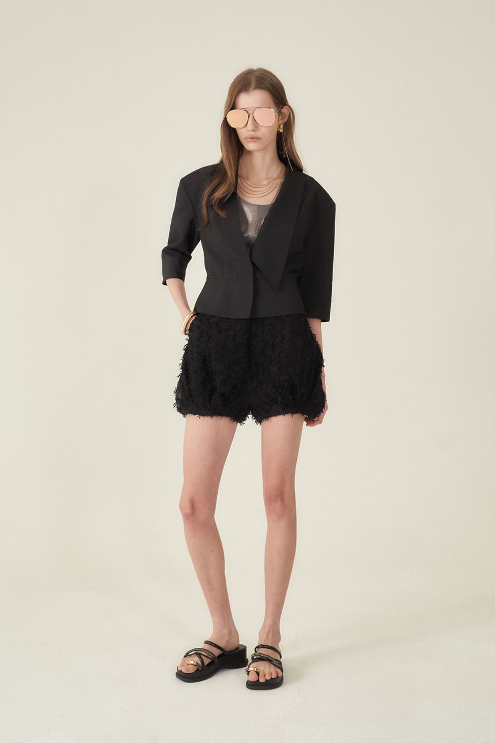 [CAHIERS 26SS] Sculptural Shawl Collar Three-Quarter Sleeve Crop Jacket — vue 12