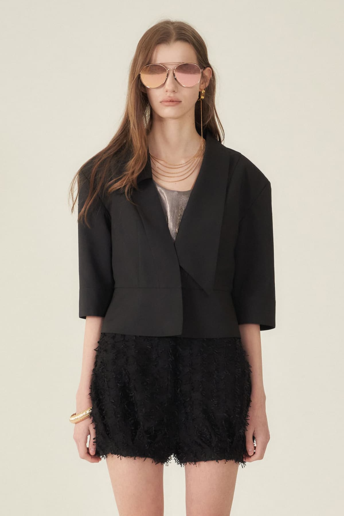 [CAHIERS 26SS] Sculptural Shawl Collar Three-Quarter Sleeve Crop Jacket — vue 1