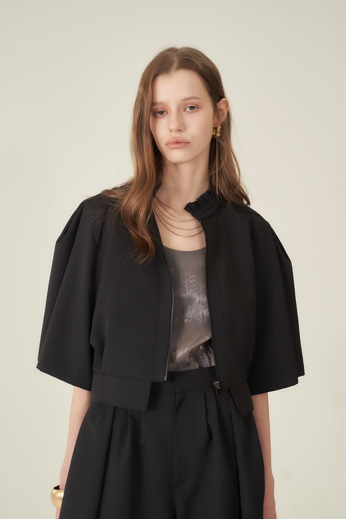 [CAHIERS 26SS] High-Neck Half-Sleeve Balloon Zip-Up Jacket — vue 2