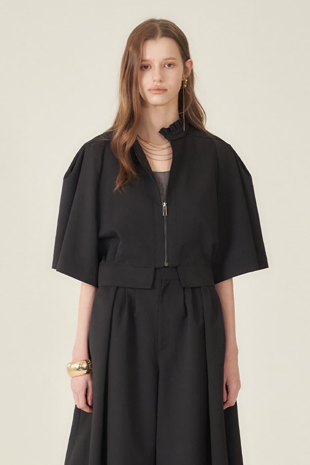 [CAHIERS 26SS] High-Neck Half-Sleeve Balloon Zip-Up Jacket — vue 7