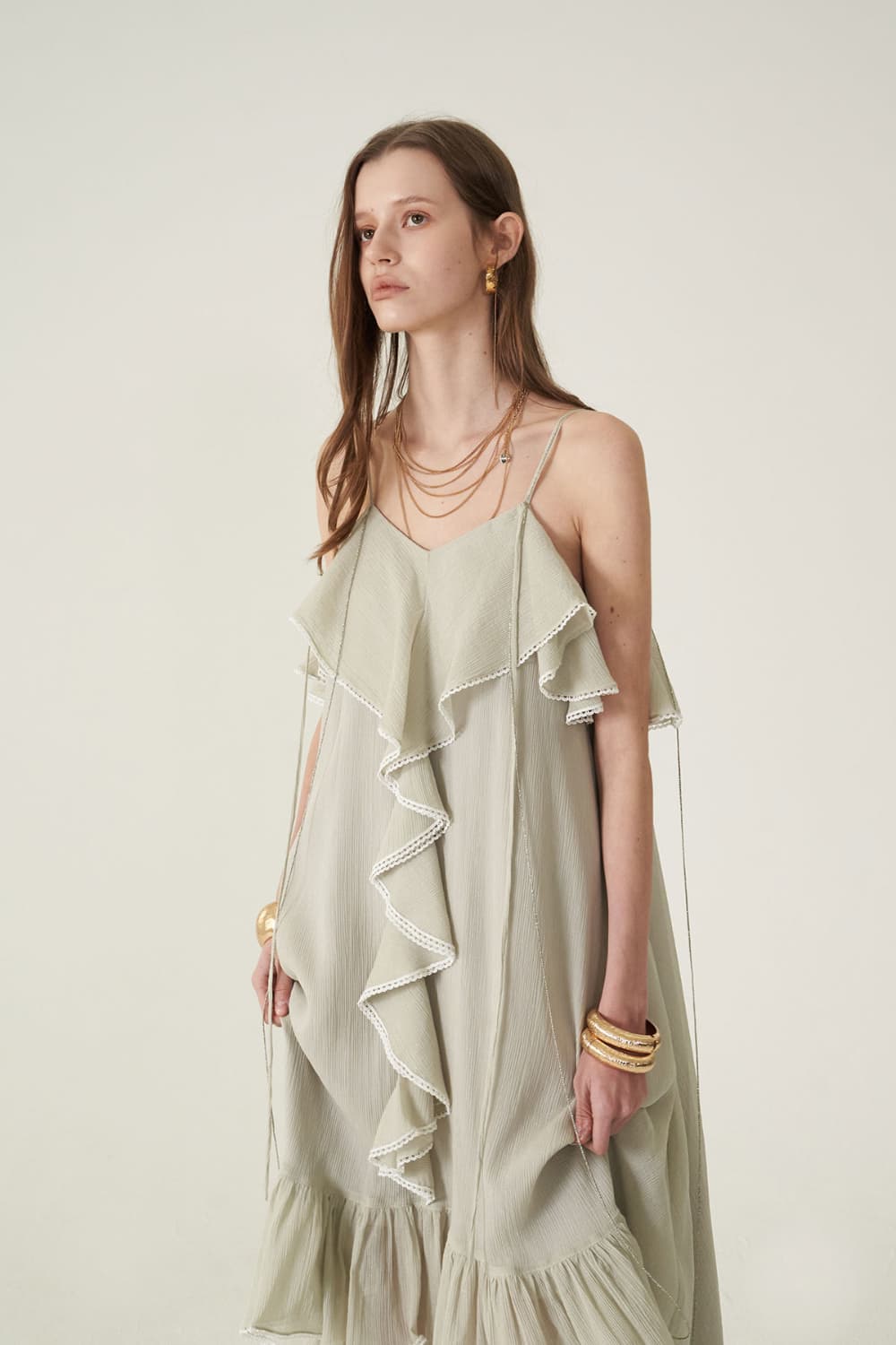 [CAHIERS 26SS] Silver-Thread Stripe Cotton-Silk Center Frill Asymmetric Dress — vue 11