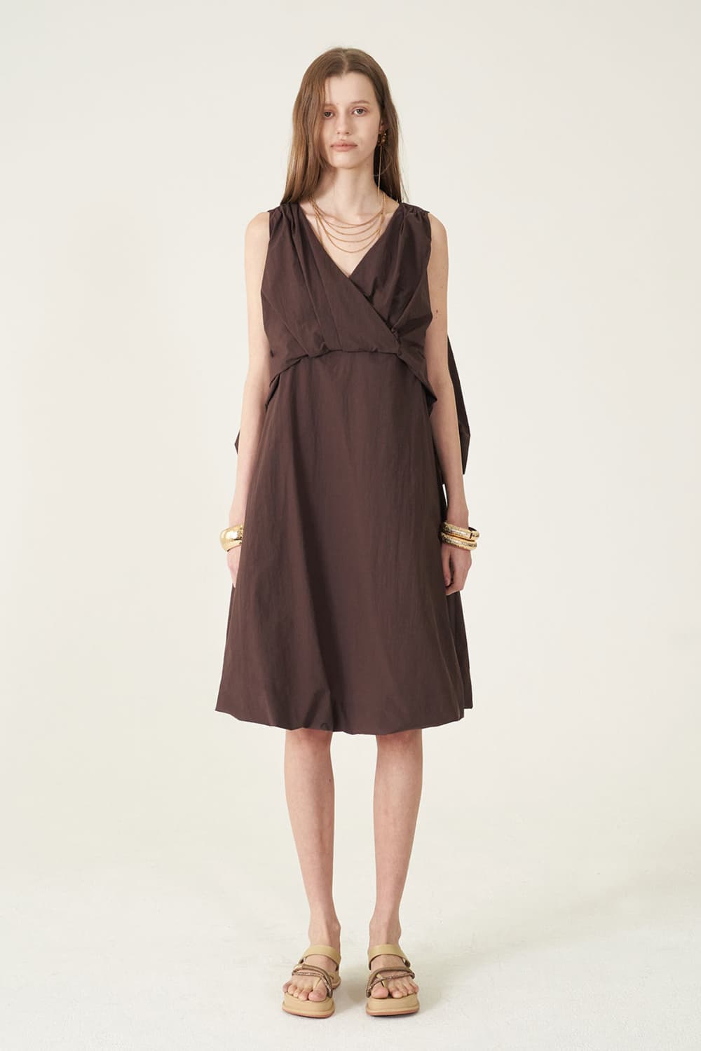 [CAHIERS 26SS] Papery Texture Back Volume Bustier Dress — vue 7
