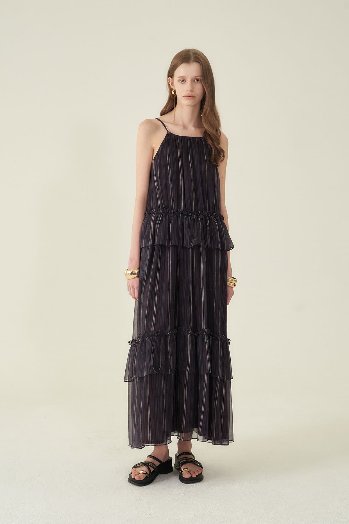 [CAHIERS 26SS] Stripe Silk Tiered Frill Sleeveless Maxi Dress — vue 3
