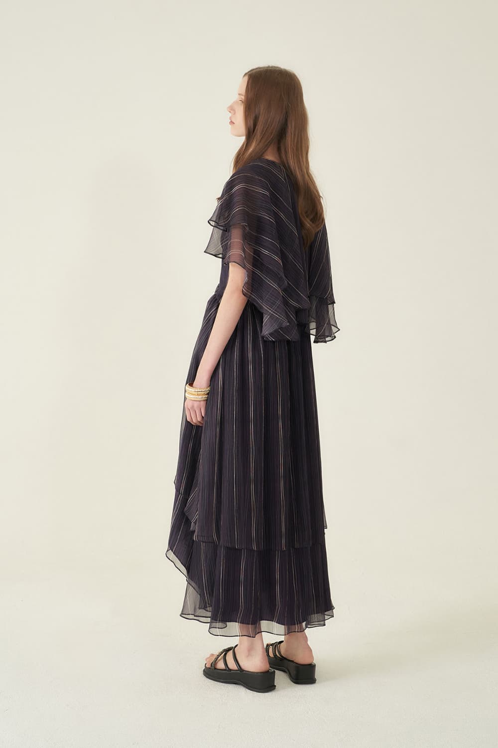 [CAHIERS 26SS] Stripe Silk Flutter Sleeve Asymmetric Dress — vue 17