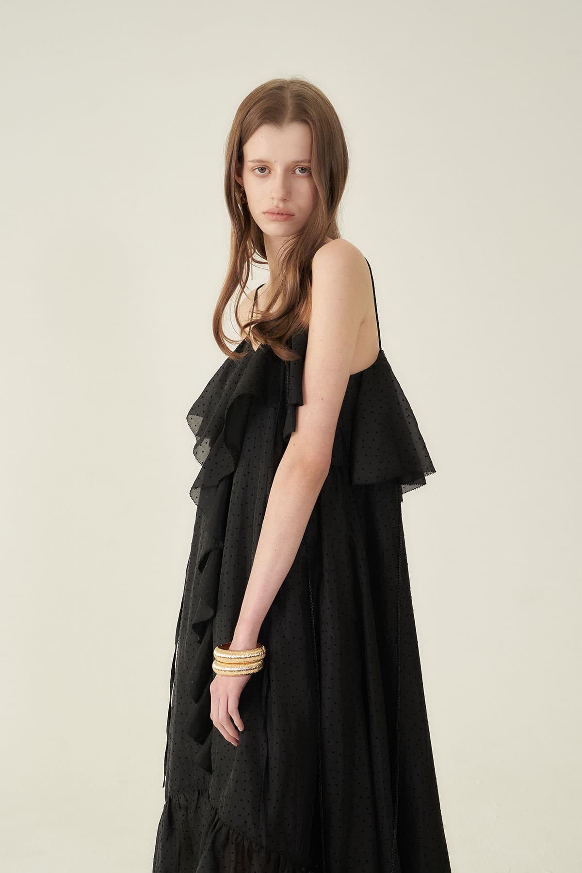 [CAHIERS 26SS] Mini Dot Chiffon Center Frill Asymmetric Dress — vue 2