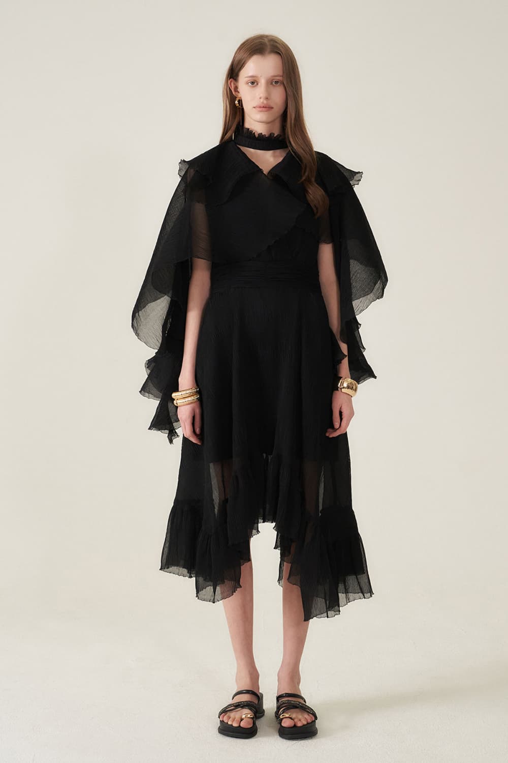 [CAHIERS 26SS] Crinkle Black Cape Layered Asymmetric Dress — vue 7