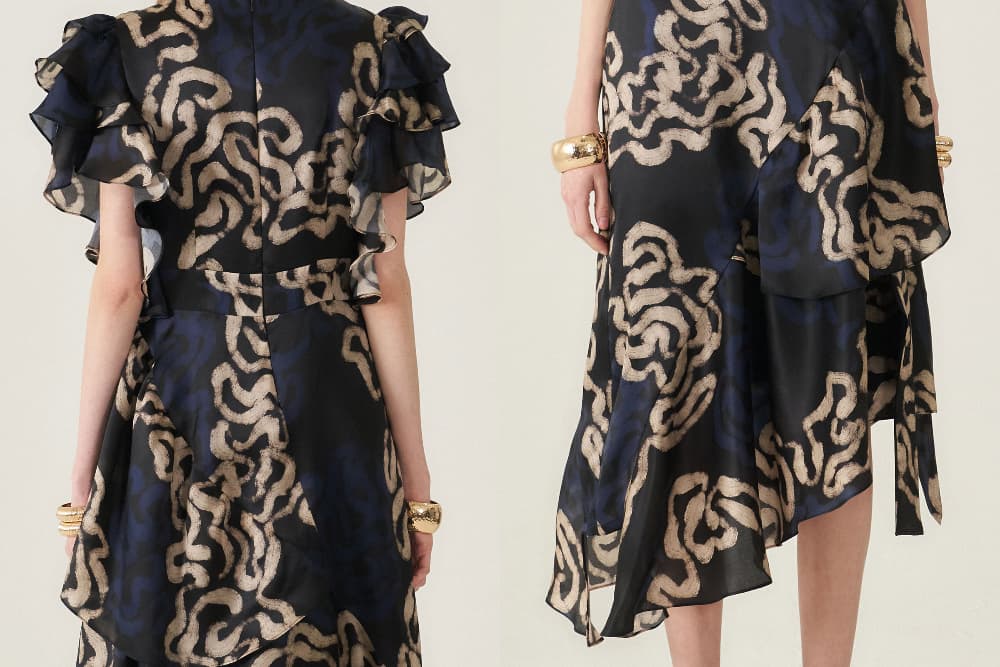 [CAHIERS 26SS] Art Graphic Satin Silk Asymmetric Flare Dress — vue 20