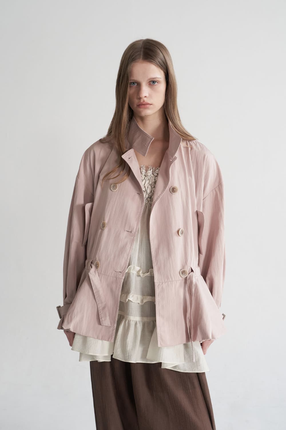 [CAHISIENNE 26SS] Balloon Hem Half Trench — vue 11