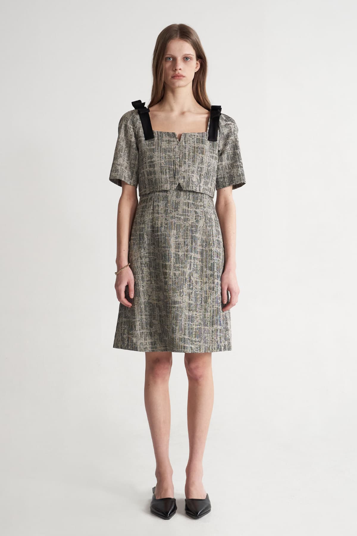 [CAHISIENNE 26SS] Black & Gray Mixed Denim Square-Neck Ribbon Dress