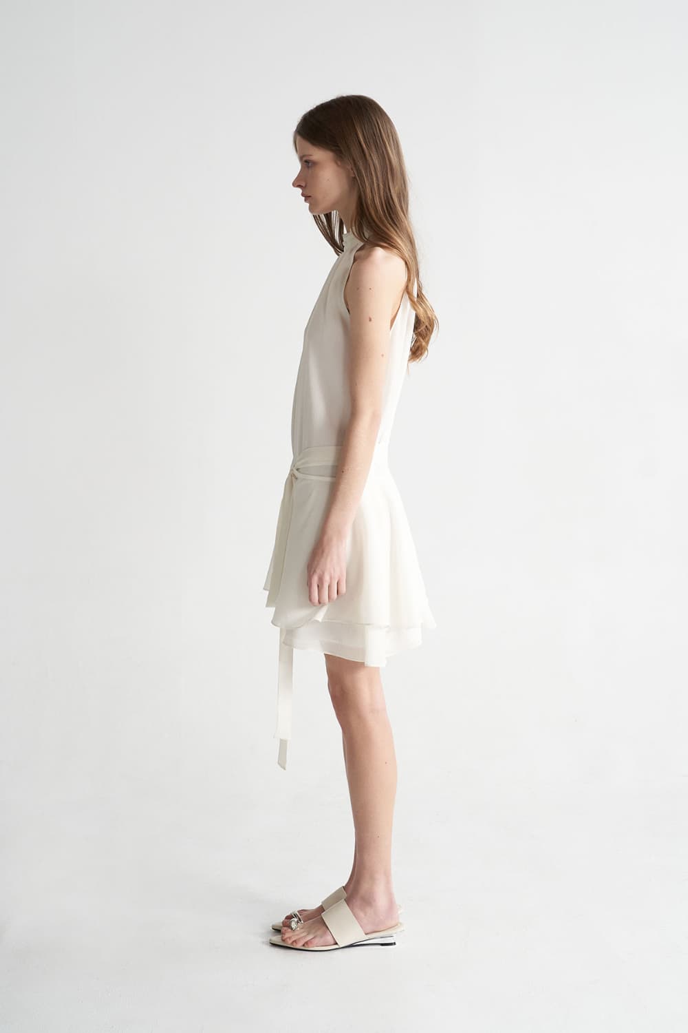 [CAHISIENNE 26SS] Multiway White Halterneck Dress & Cape Set — vue 17