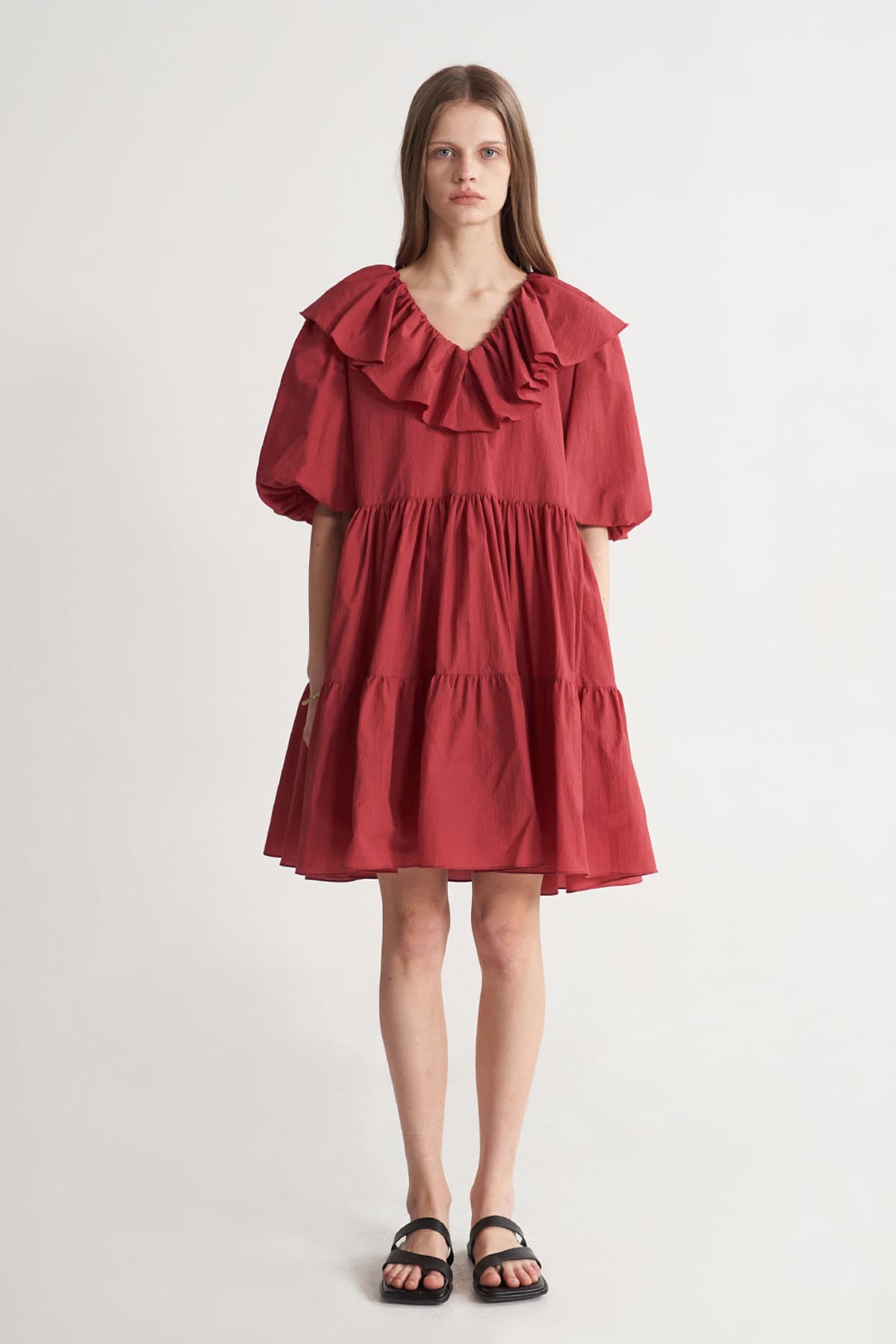 [CAHISIENNE 26SS] Frill Collar Loose-Fit Tiered Dress (Red)