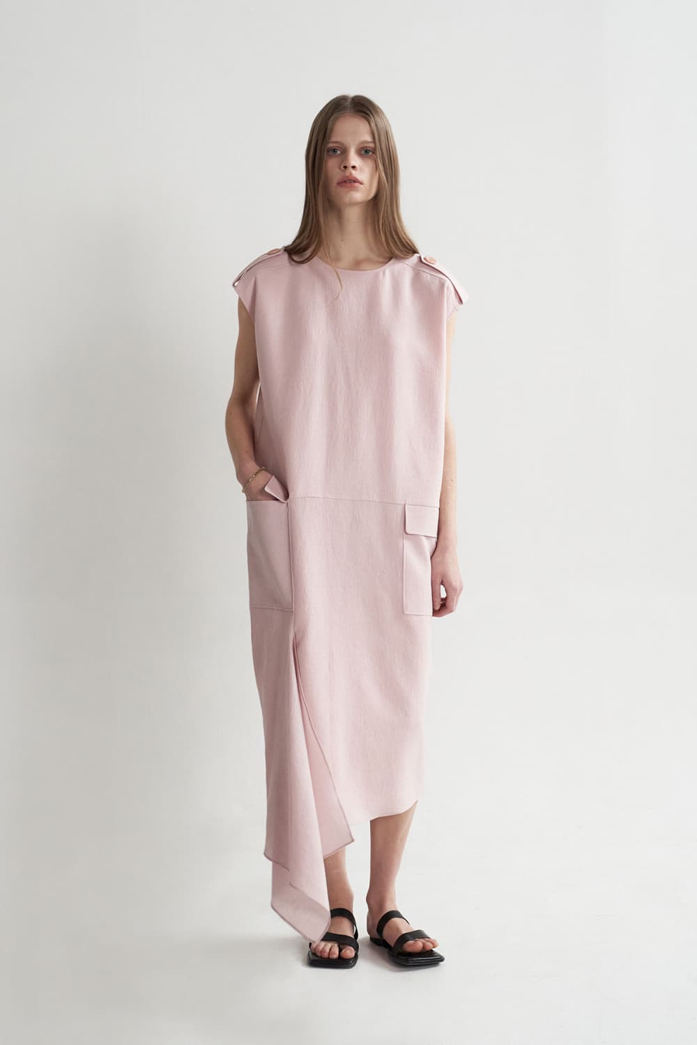 [CAHISIENNE 26SS] Low-Waist Asymmetric Long Dress — vue 8
