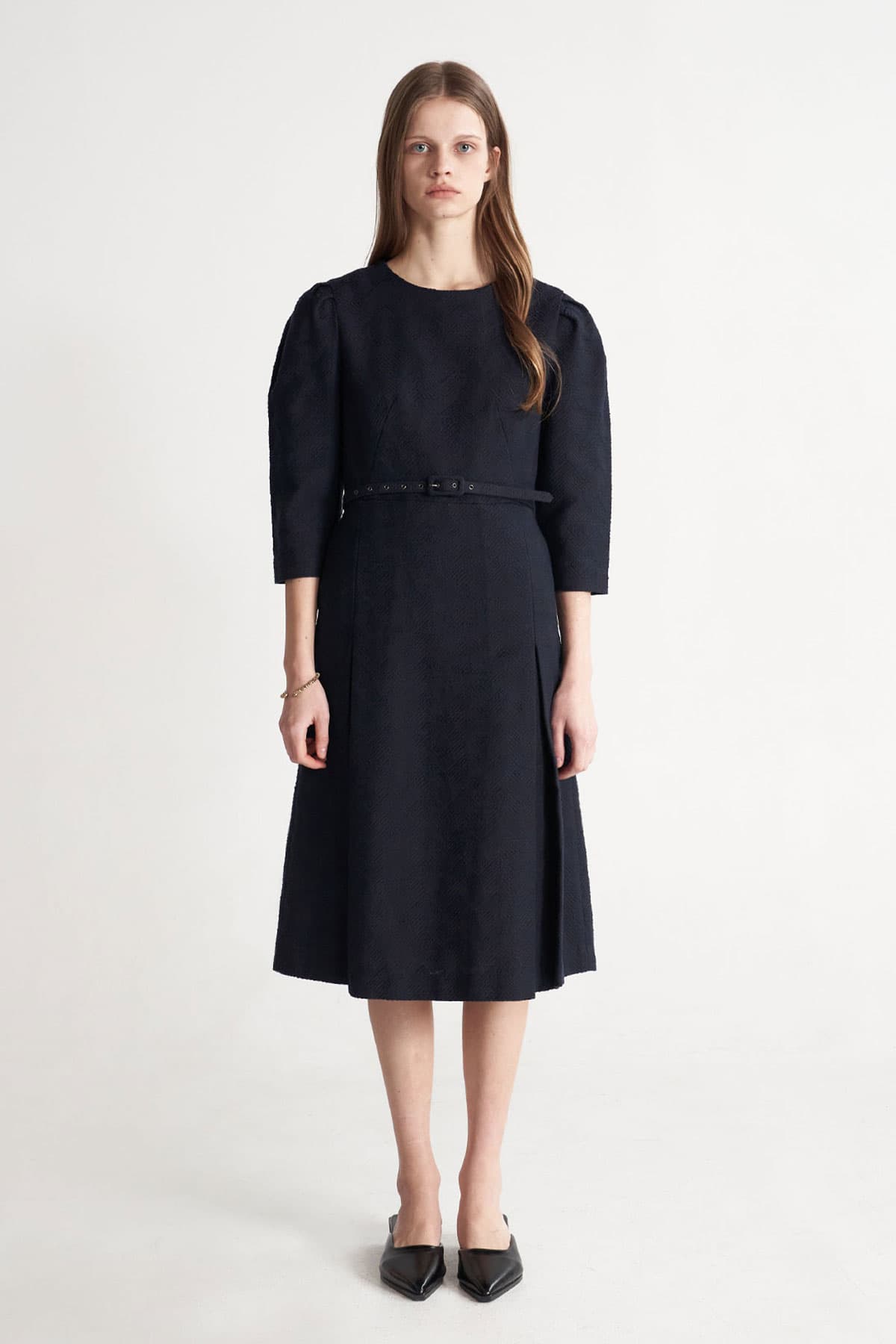 [CAHISIENNE 26SS] Wedding-Guest Jacquard H-Line Midi Dress (Navy Blue)