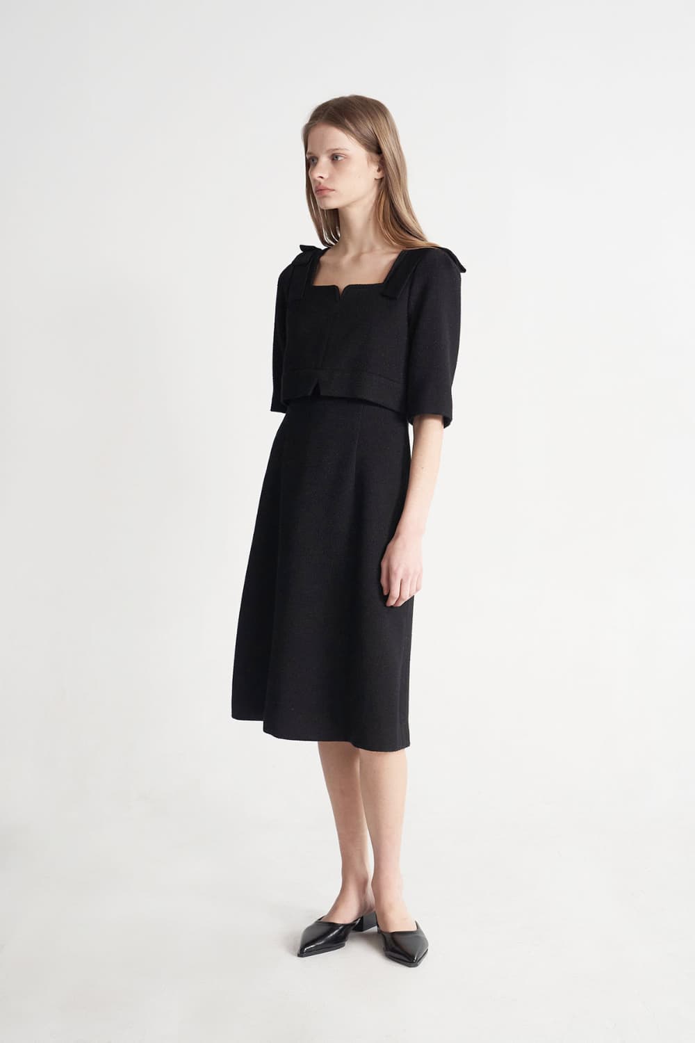[CAHISIENNE 26SS] Black Square-Neck Ribbon Wedding-Guest Dress — vue 12