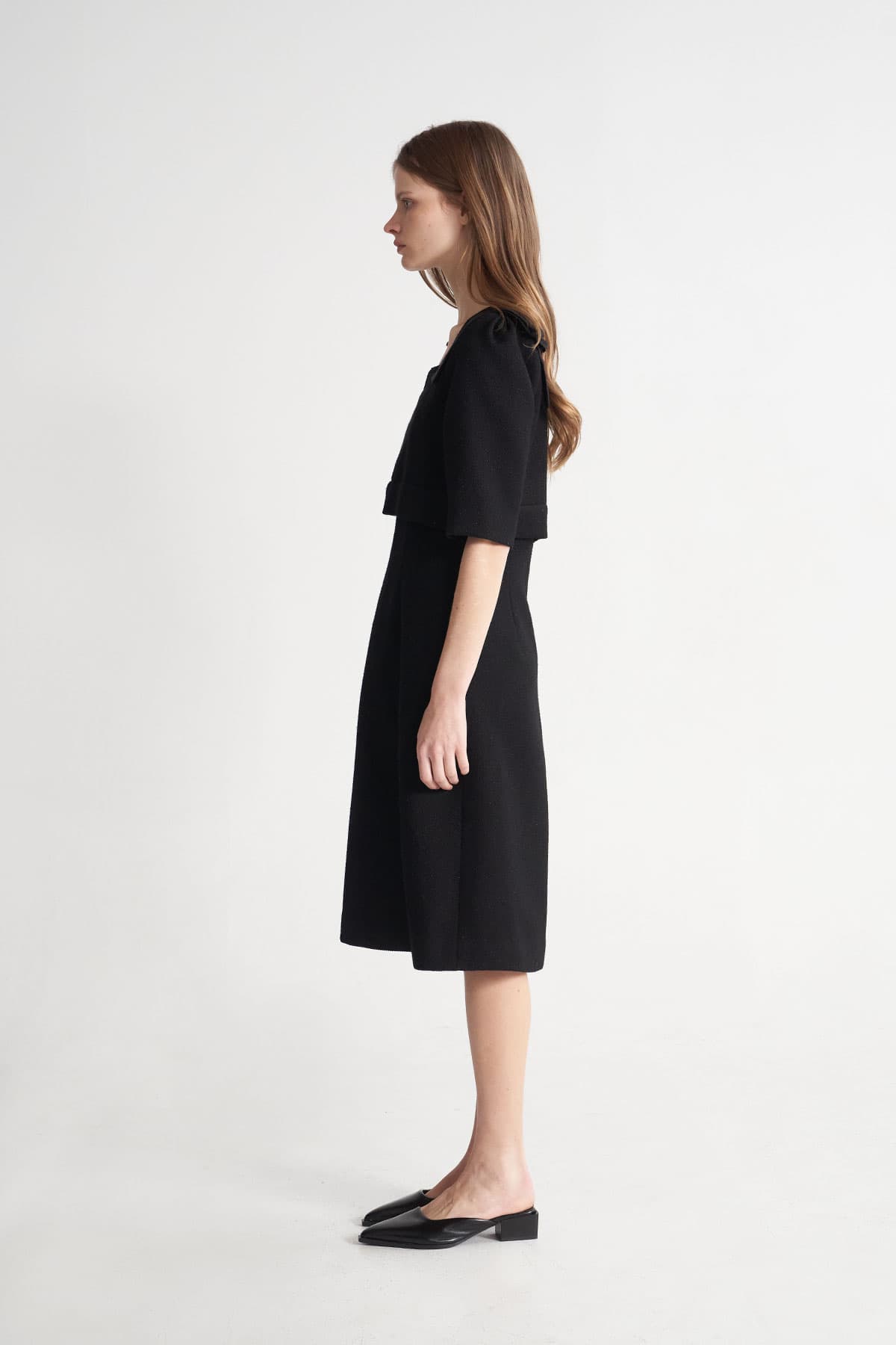 [CAHISIENNE 26SS] Black Square-Neck Ribbon Wedding-Guest Dress — vue 5