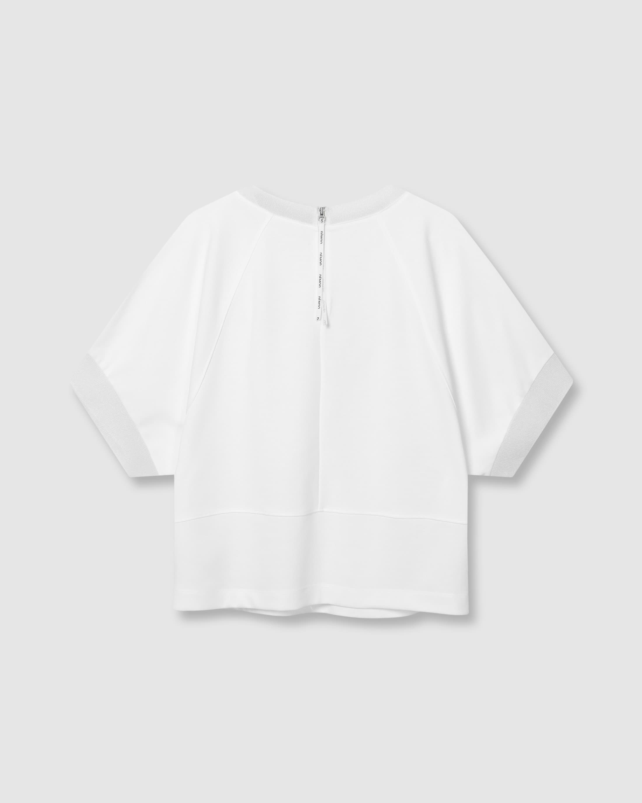 Round Half Zip T-Shirt White — vue 3