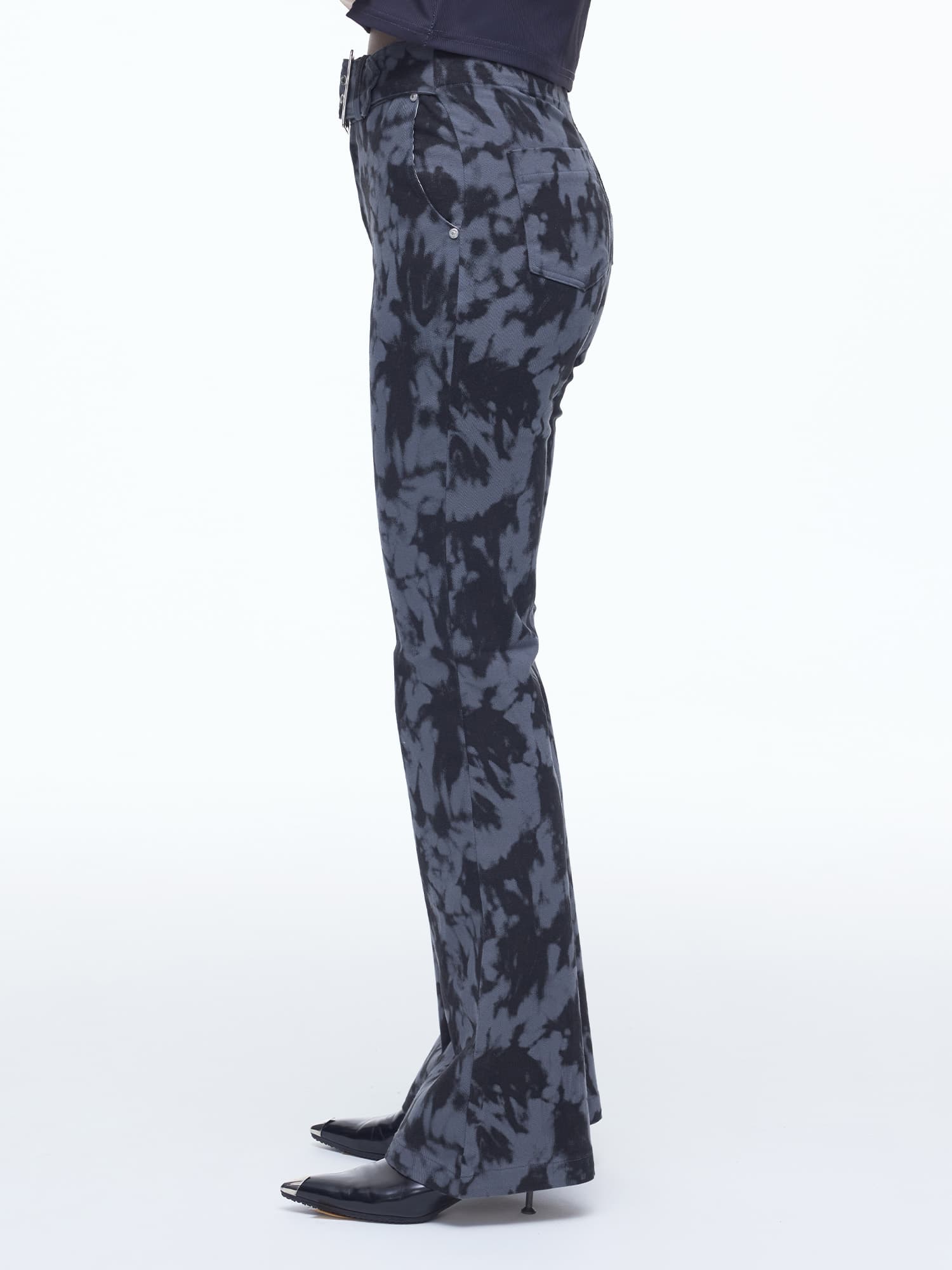 Tiedye Bootscut Pants (CH) — vue 3