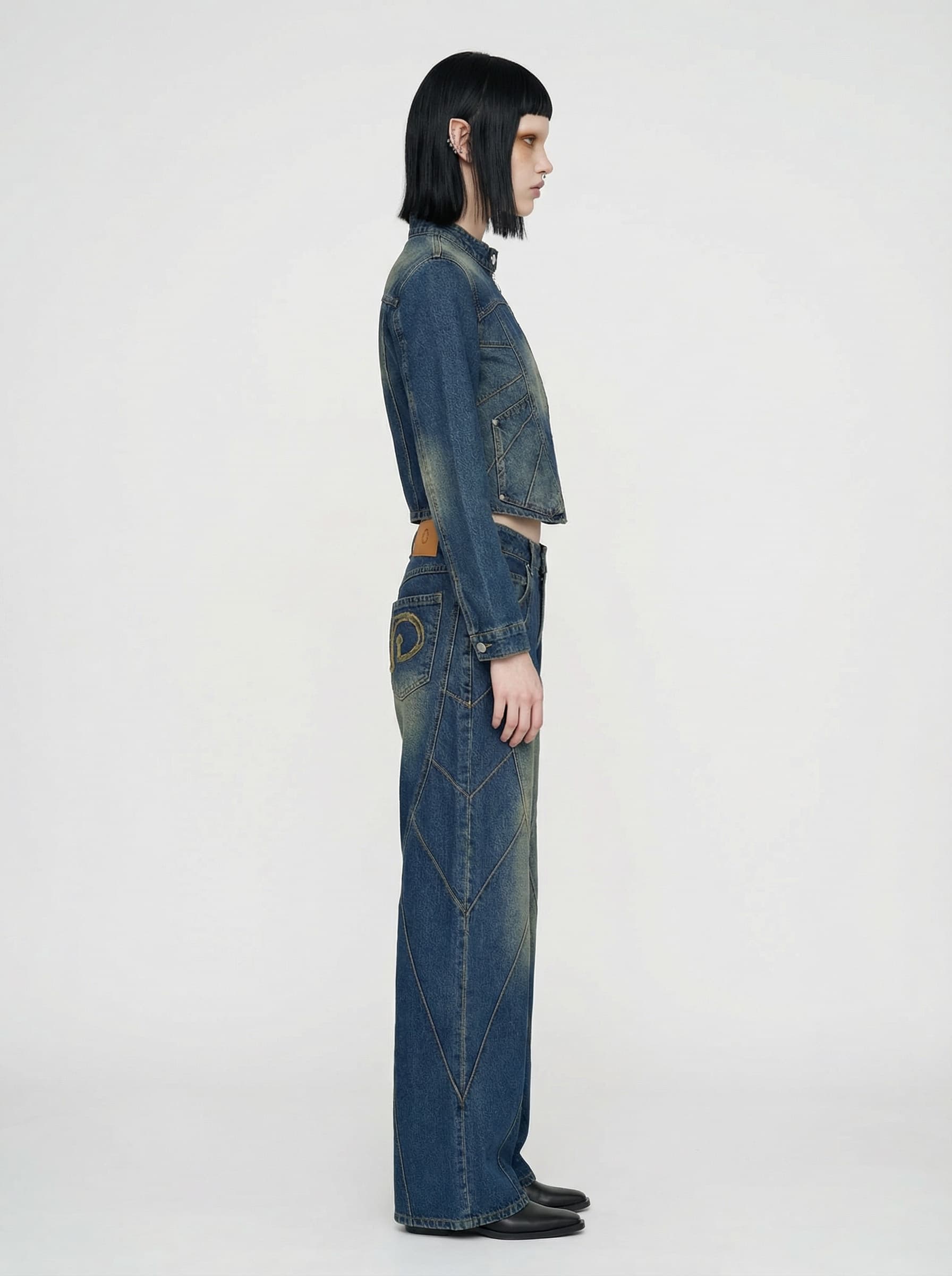 Piping Heart Denim Jeans — vue 3