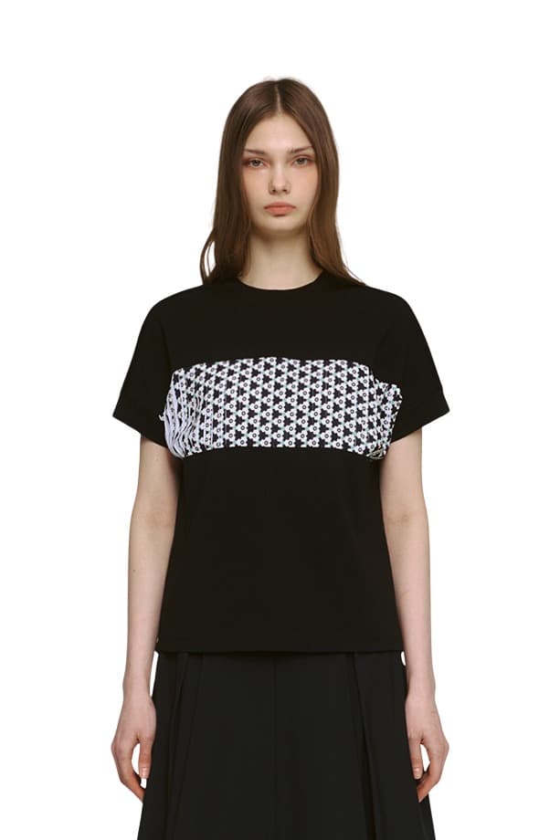 Pleated T-shirt (BLACK)