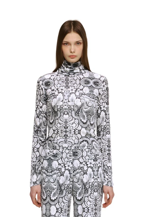 Velvet Turtle-neck T-shirt (SV)