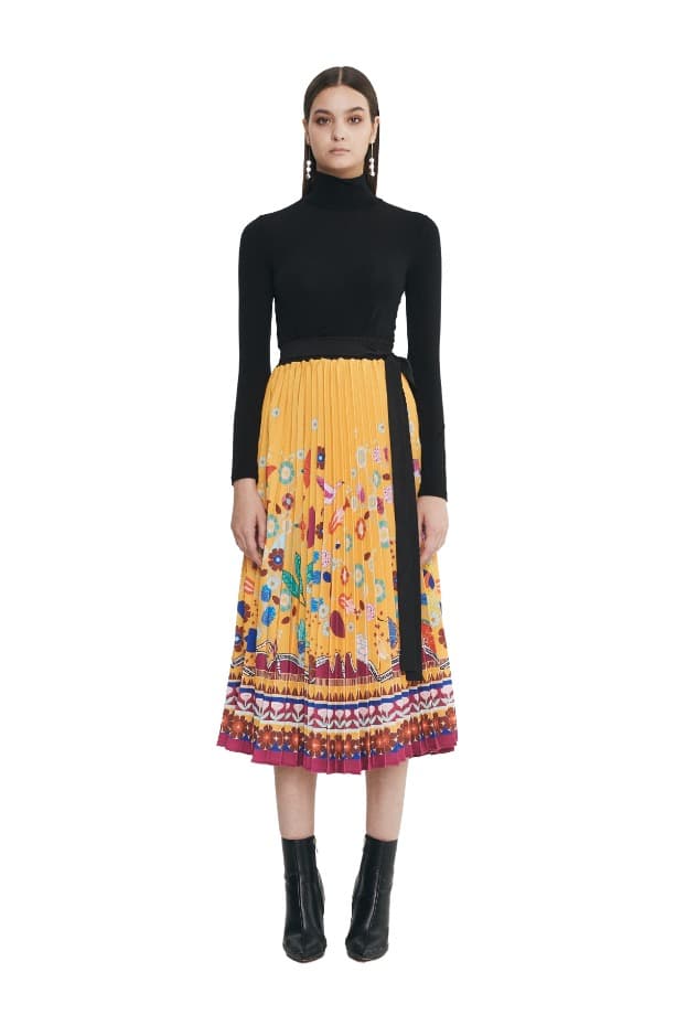 Pleats Skirt (YE)