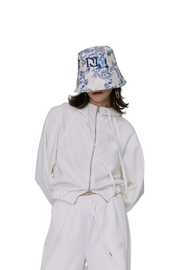 Embroidery Stitch Bucket Hat (BL)