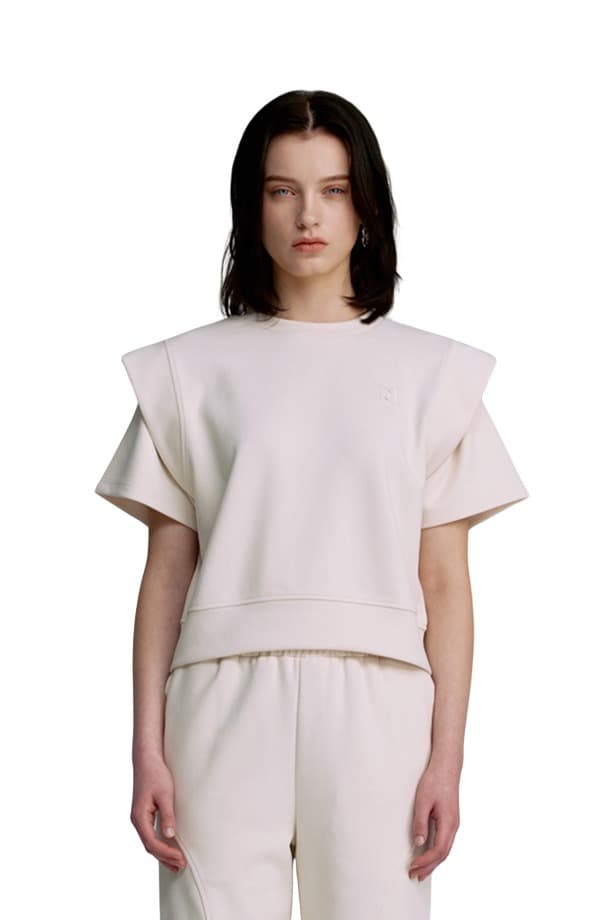 Embroidery Half-sleeved Sweatshirt (IVORY)