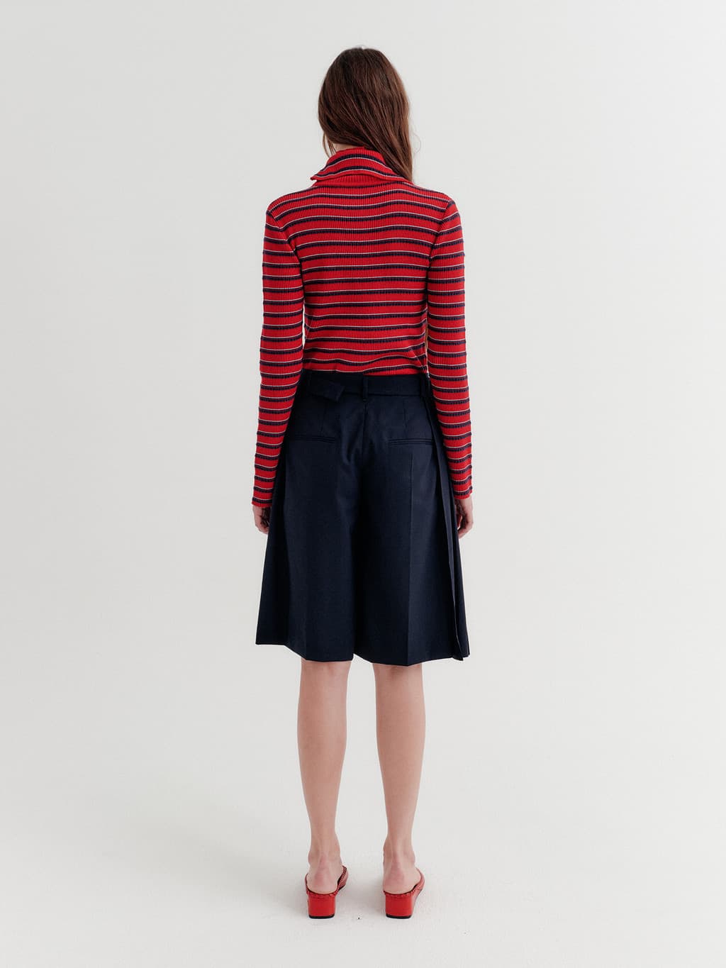 High-Neck Layered Knit Top - Red — vue 6